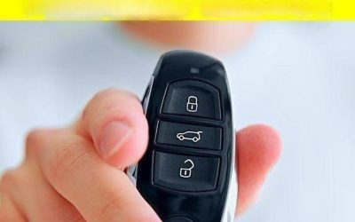 Hold down the car’s remote control for 5 seconds: A practical tip.